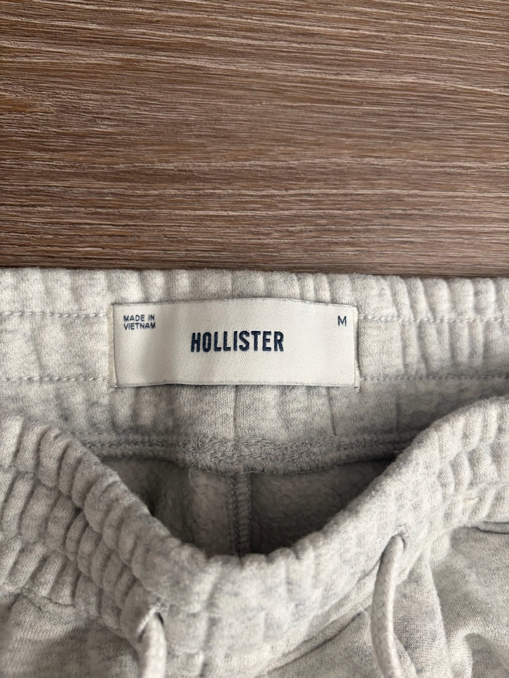 Plain Gray Hollister Baggy Sweatpants Size M men - Picture 2 of 3